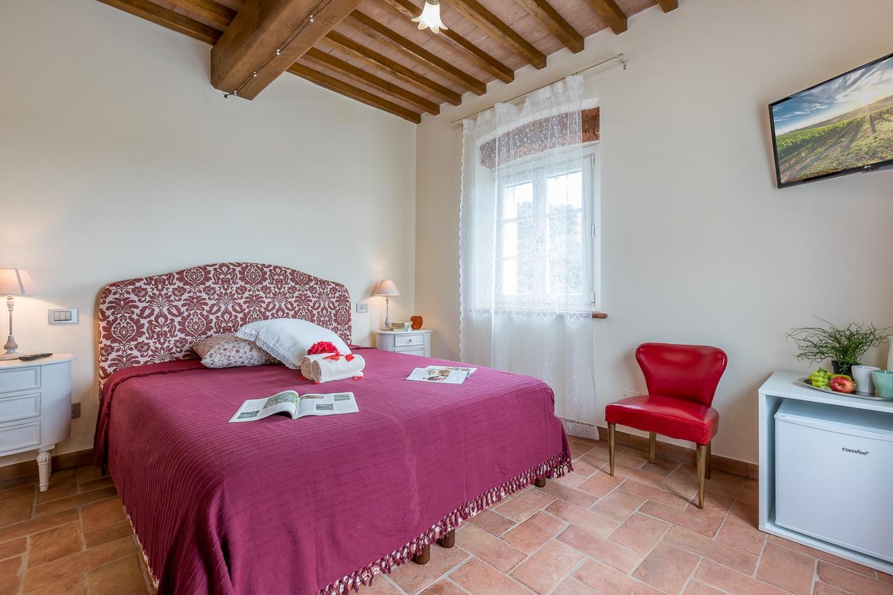 B&B Pietra A Padule Filettole Екстериор снимка