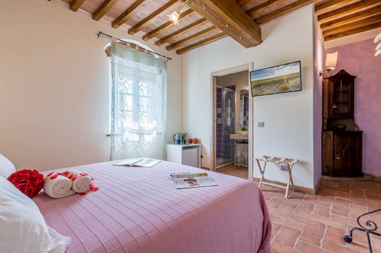 B&B Pietra A Padule Filettole Екстериор снимка