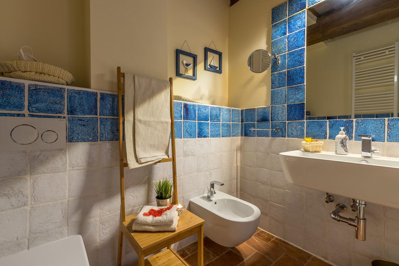 B&B Pietra A Padule Filettole Екстериор снимка