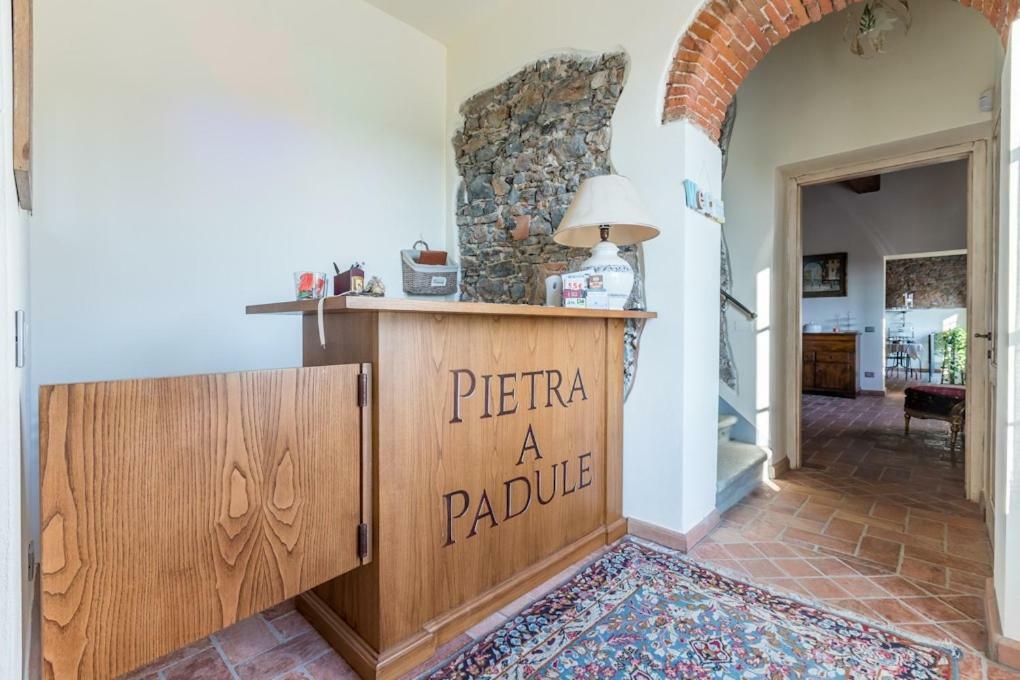 B&B Pietra A Padule Filettole Екстериор снимка